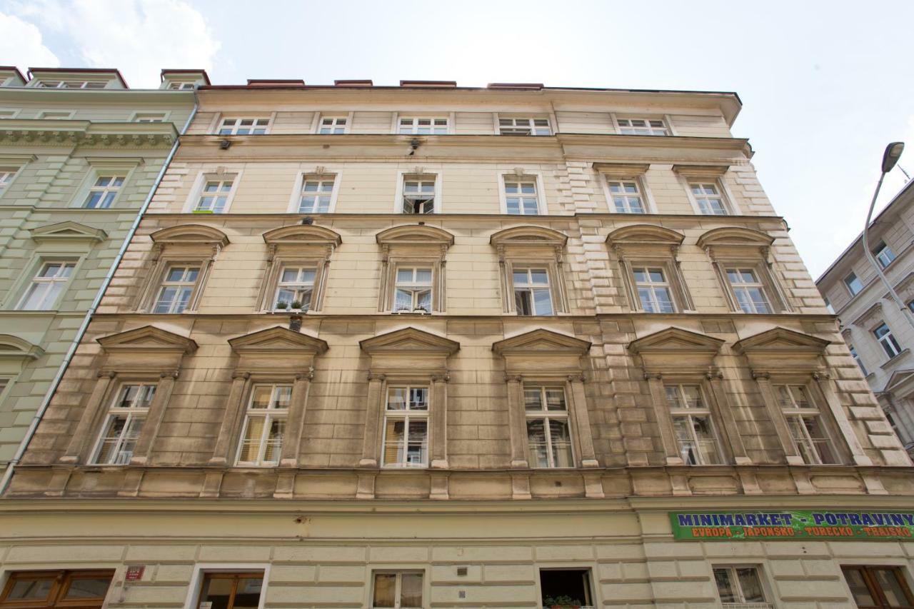 Royal Apartment Near River - Nek4Th Prague Luaran gambar